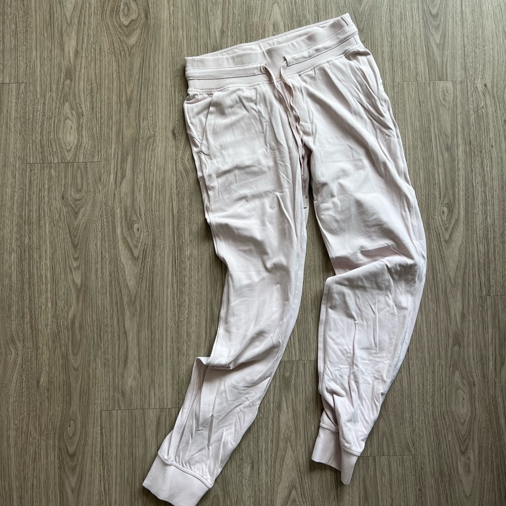 Lululemon Ready to Rulu joggers